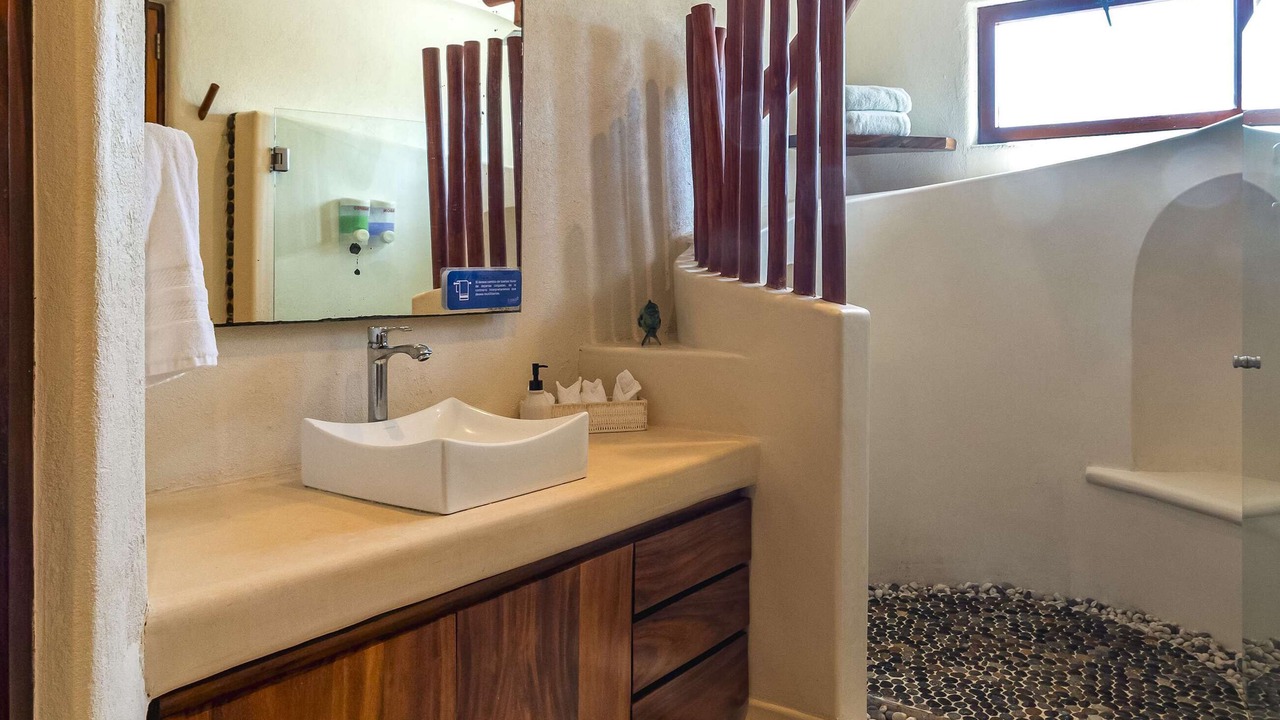 Photo of Bathroom in Zihuatanejo