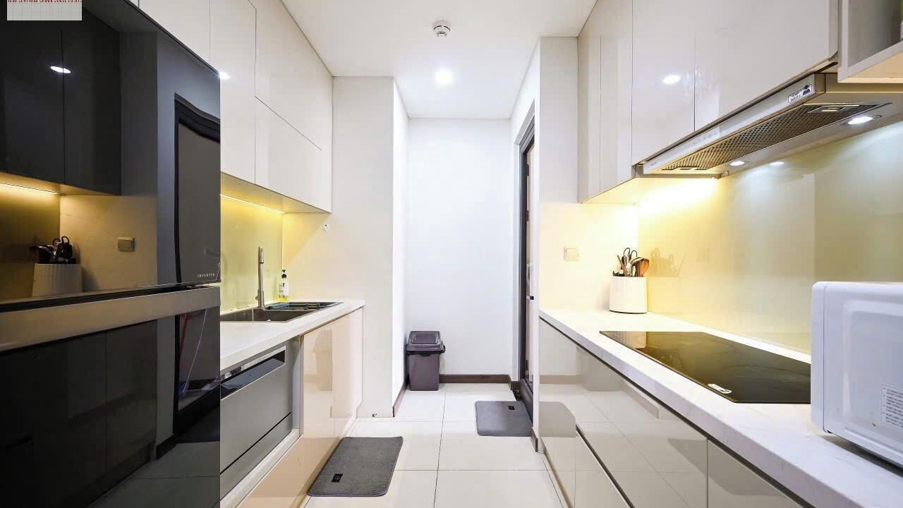 Photo of Kitchen in District 10