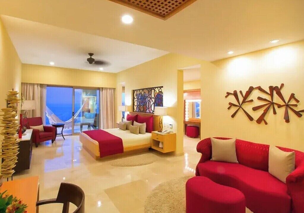 Photo of Bedroom in South Shore Hotel Area