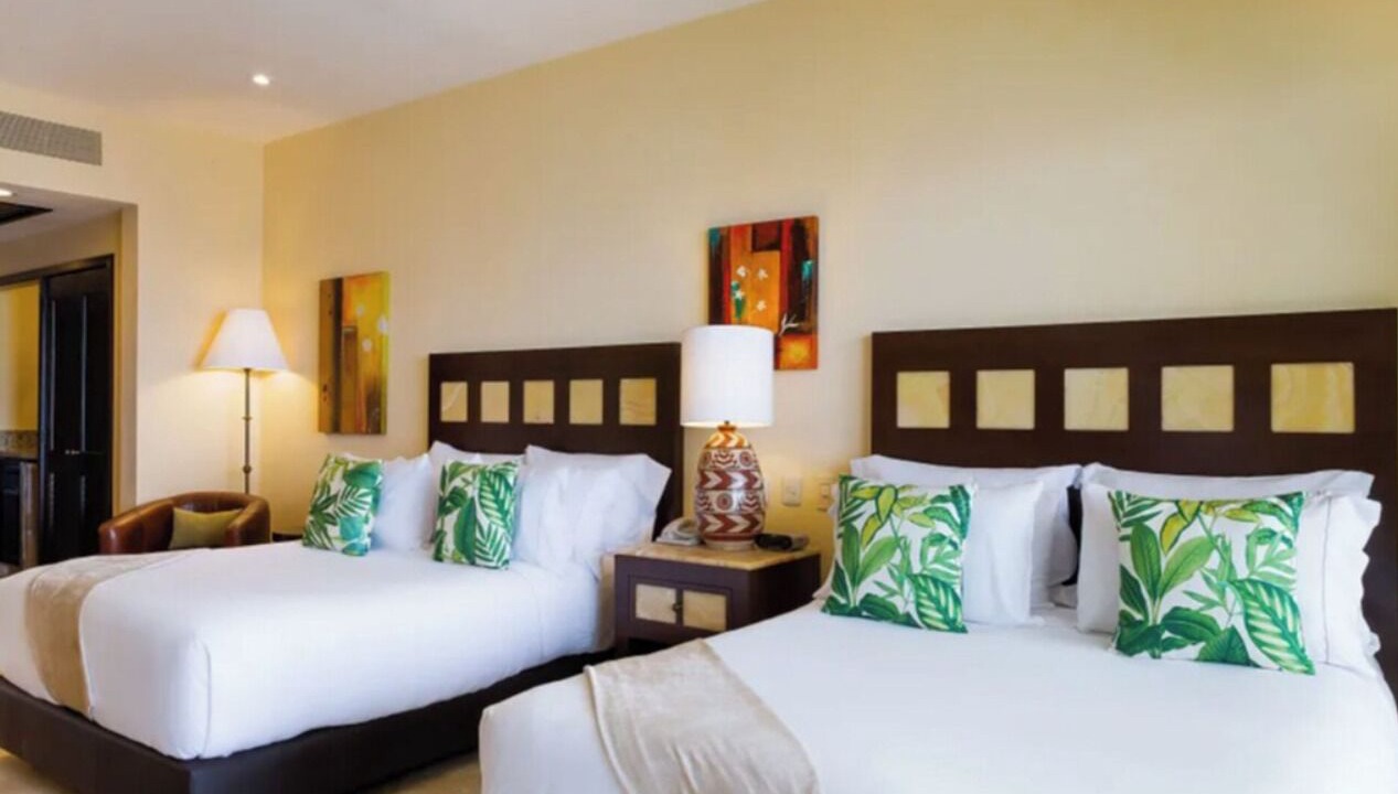 Photo of Bedroom in South Shore Hotel Area