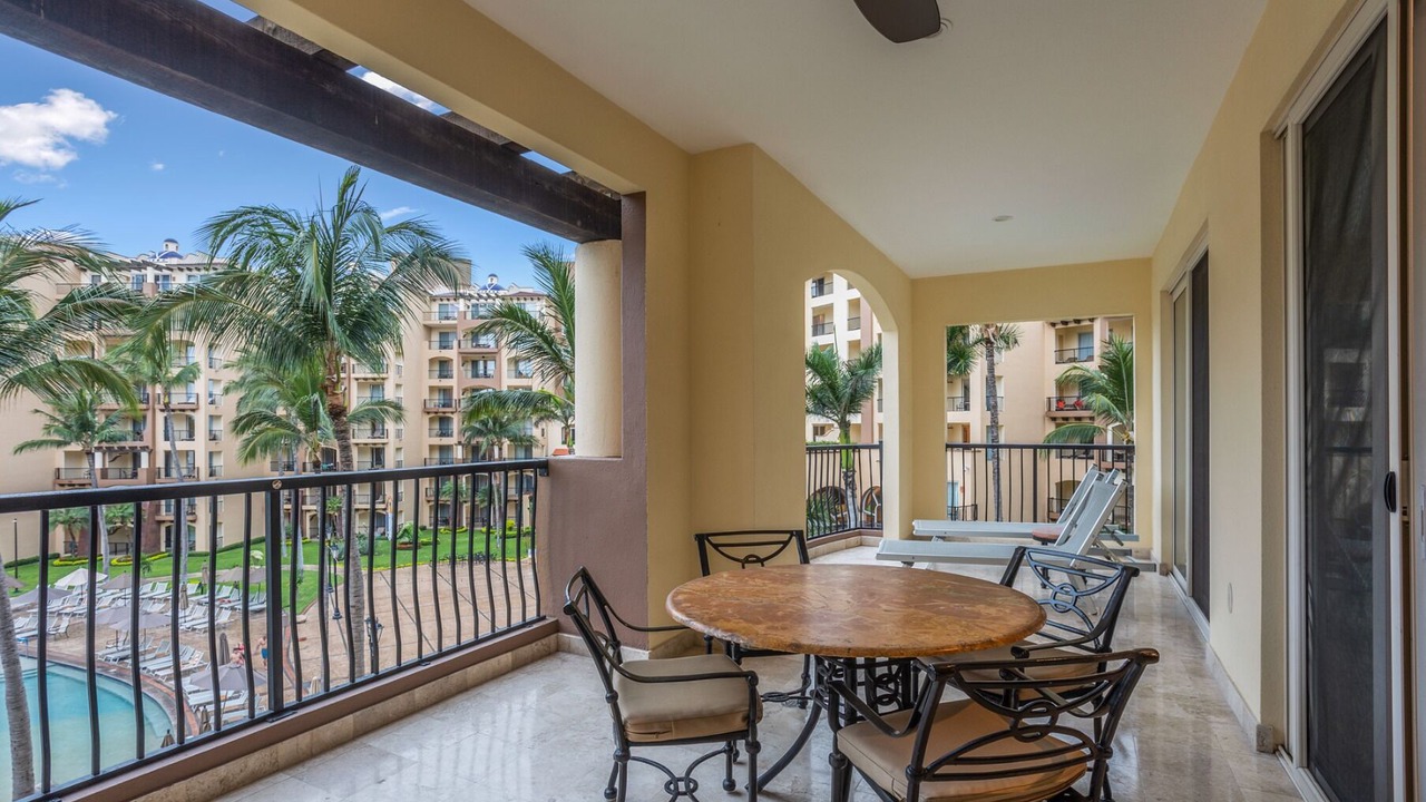 Photo of Outdoor in Flamingos