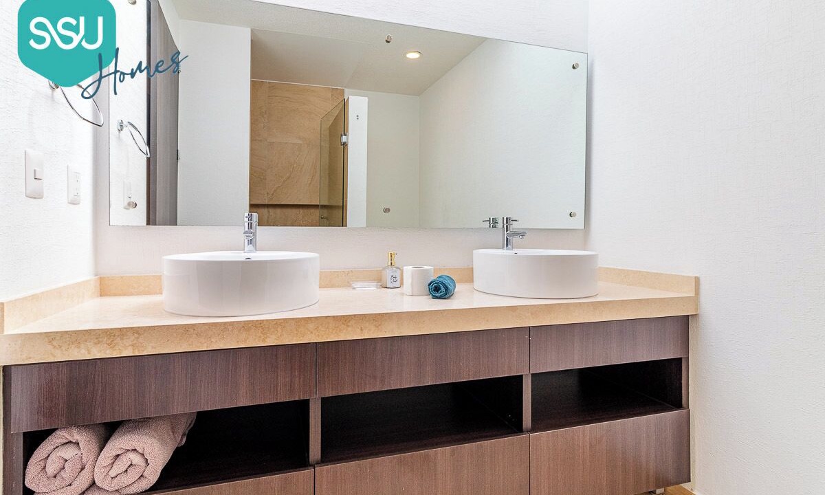 Photo of Bathroom in El Marques