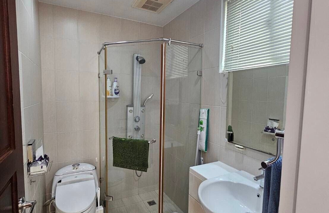 Photo of Bathroom in Daan