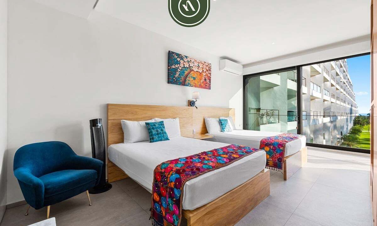 Photo of Bedroom in Flamingos