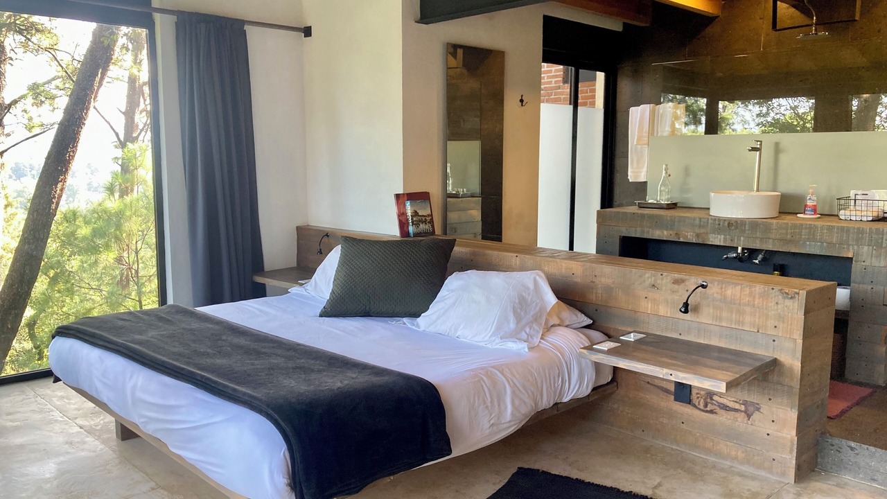 Photo of Bedroom in Balcones