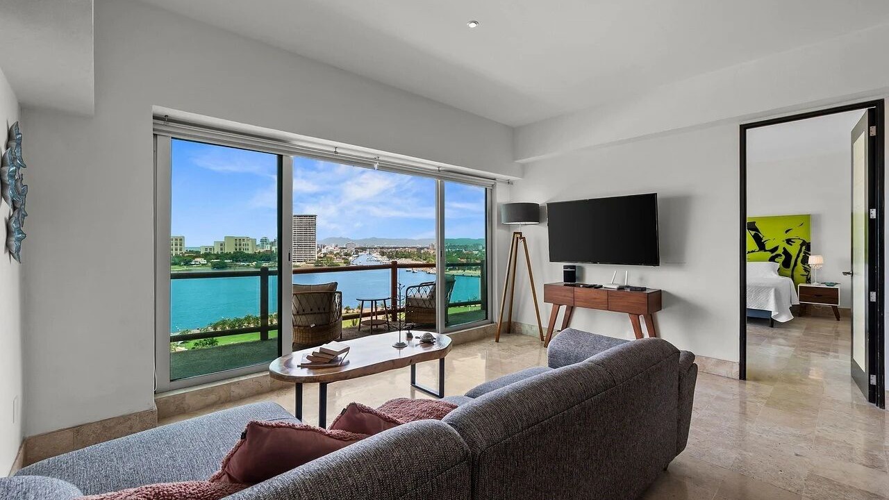 Photo of Livingroom in North Hotel Zone
