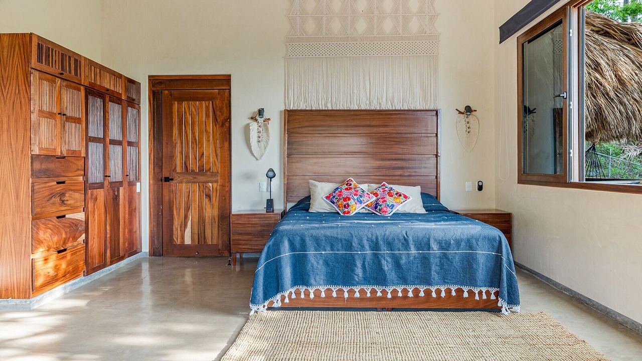 Photo of Bedroom in North End
