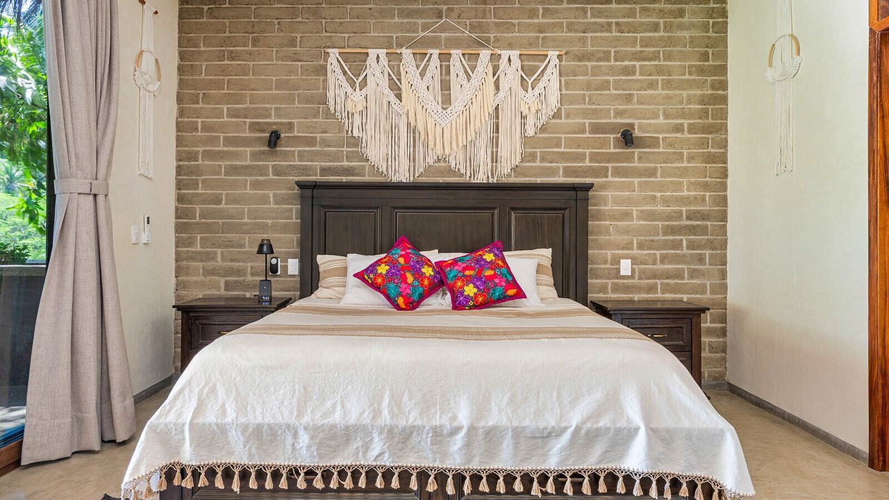 Photo of Bedroom in North End