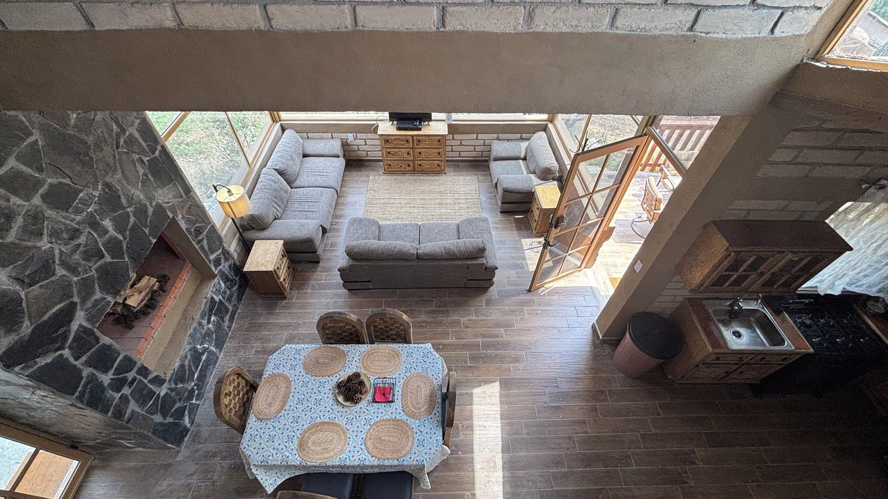 Photo of Livingroom in San Antonio de Las Alazanas