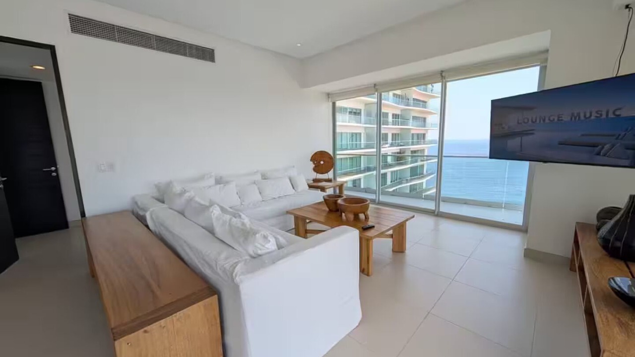 Photo of Livingroom in North Hotel Zone