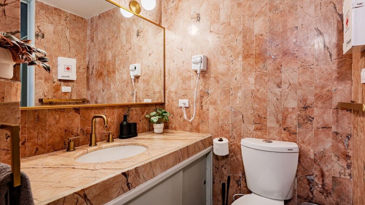 Photo of Bathroom in Colonia Cuauhtemoc