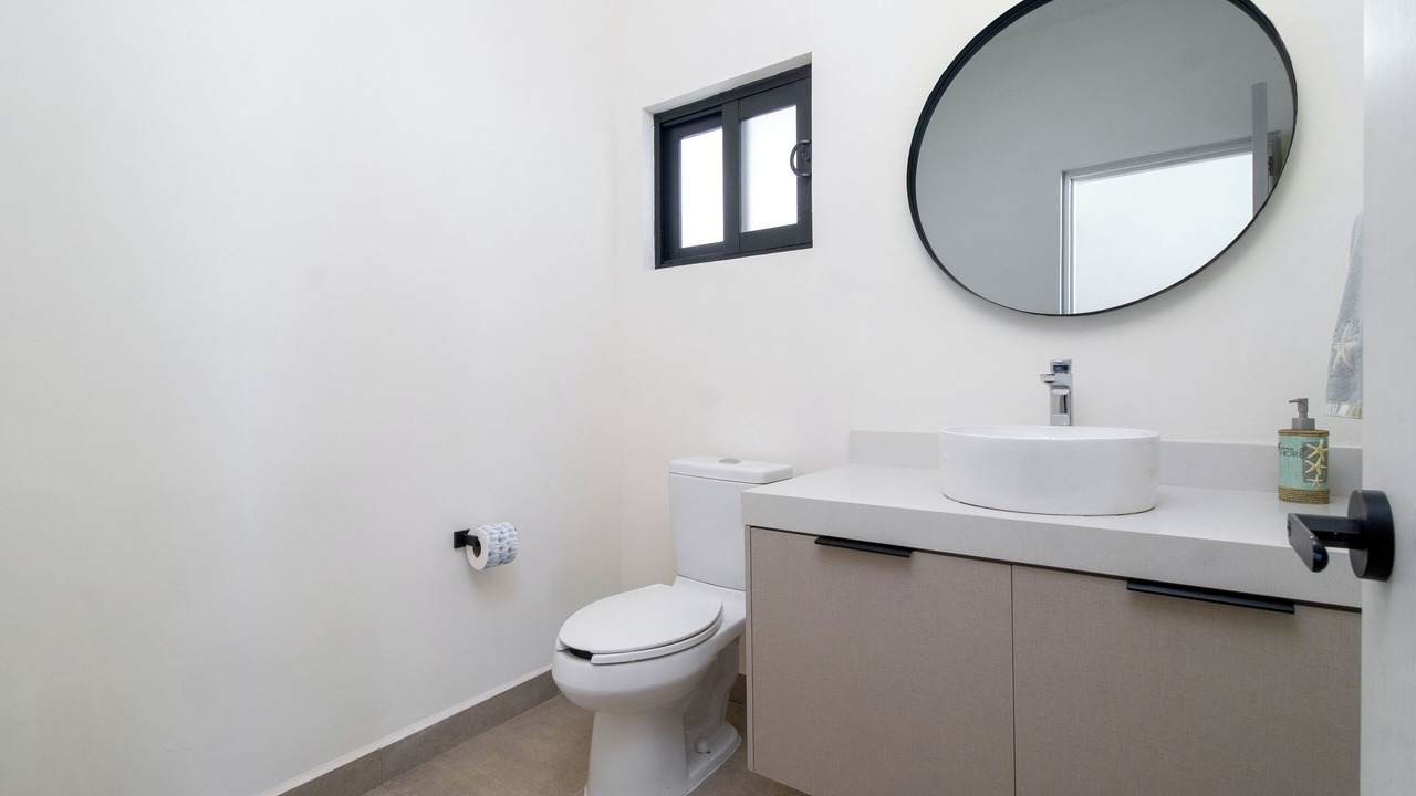 Photo of Bathroom in Marina Real