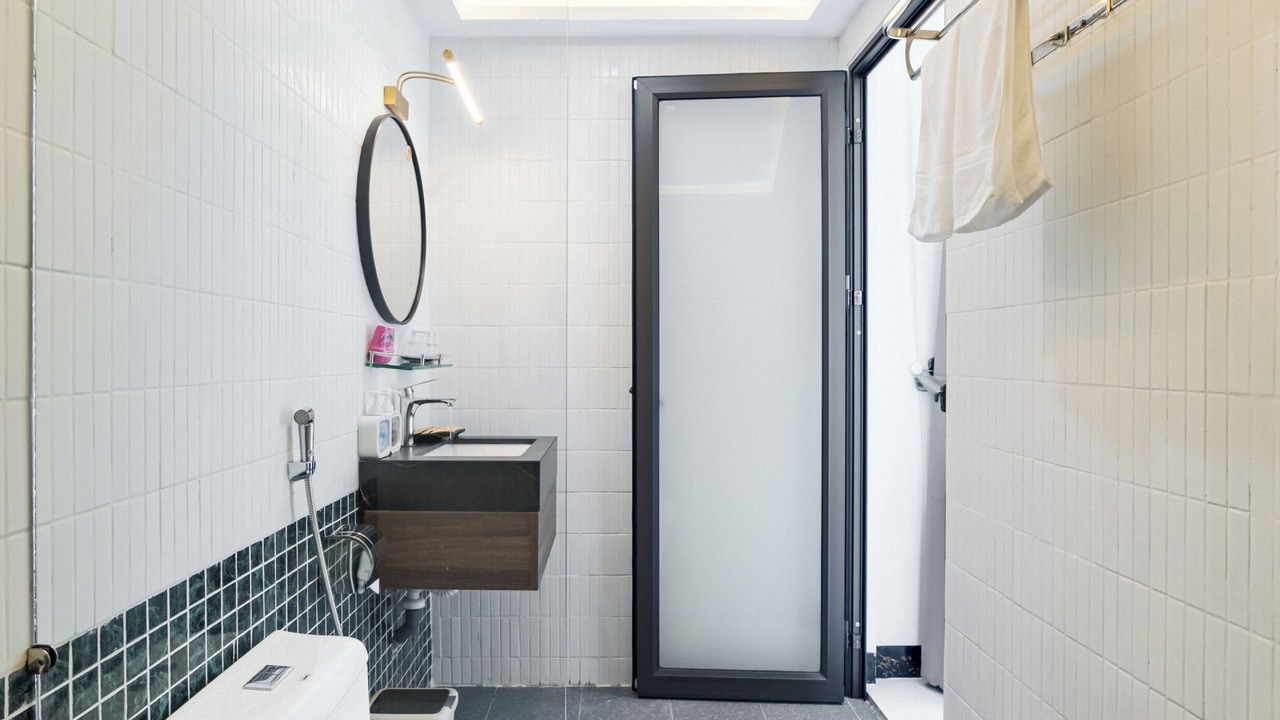 Photo of Bathroom in Tho Quang Beach
