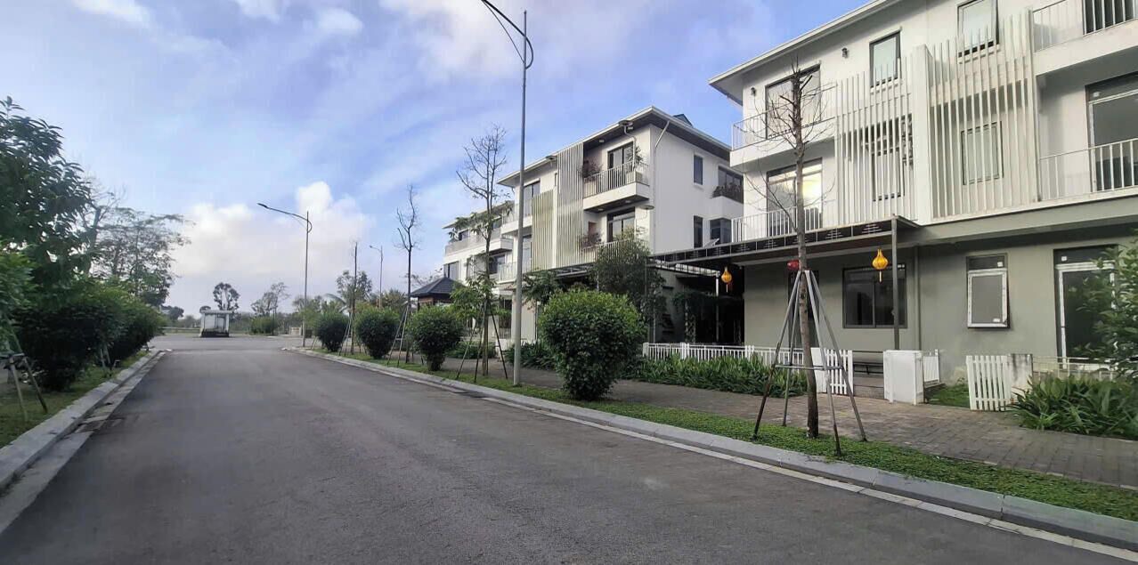 Photo of Outdoor in Huong Thuy