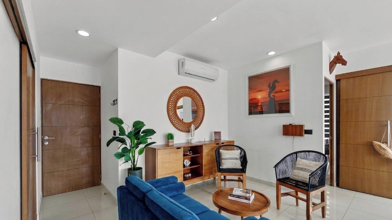 Photo of Livingroom in North Hotel Zone