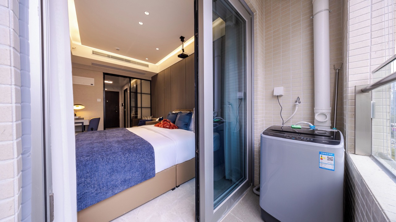 Photo of Bedroom in Central Business District
