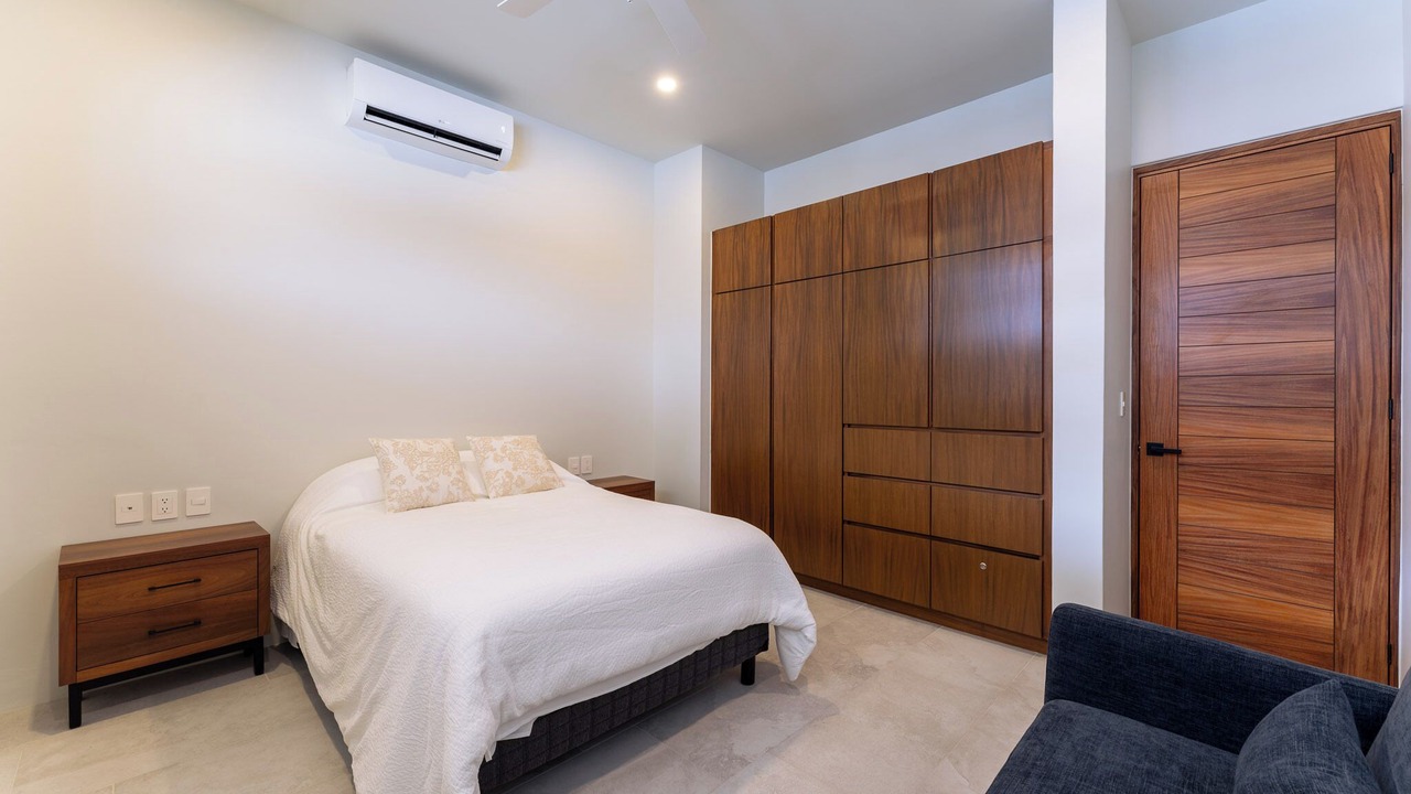Photo of Bedroom in L