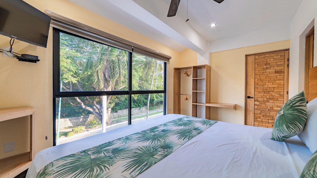 Photo of Bedroom in R