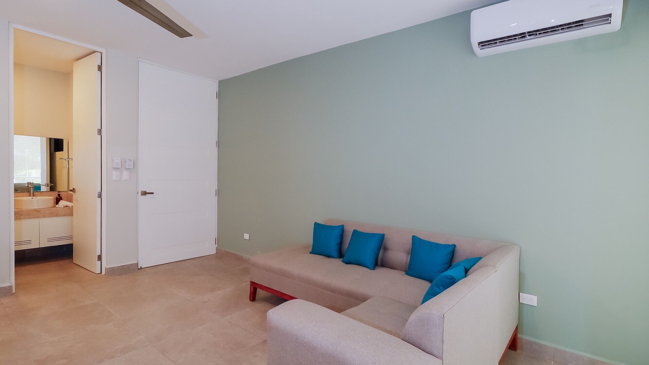 Photo of Livingroom in Chuburna Puerto