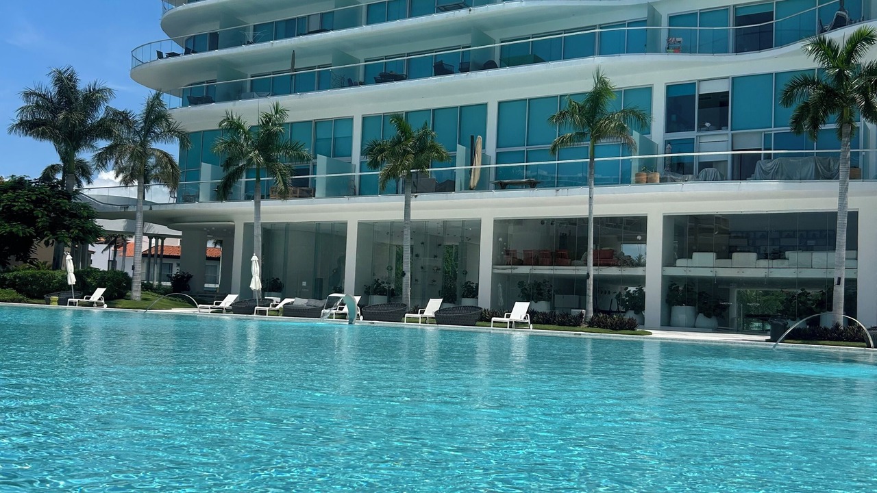 Photo of Outdoor in Flamingos