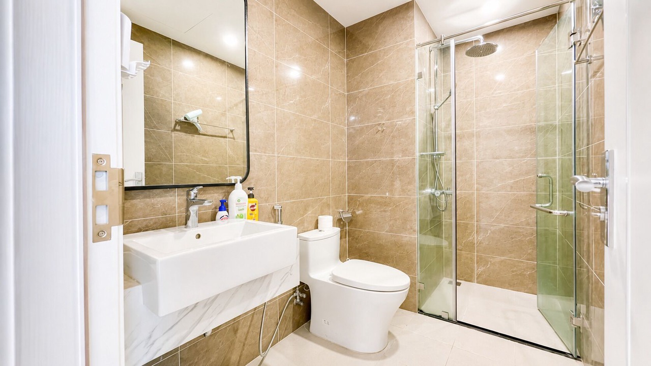 Photo of Bathroom in Tu Liem