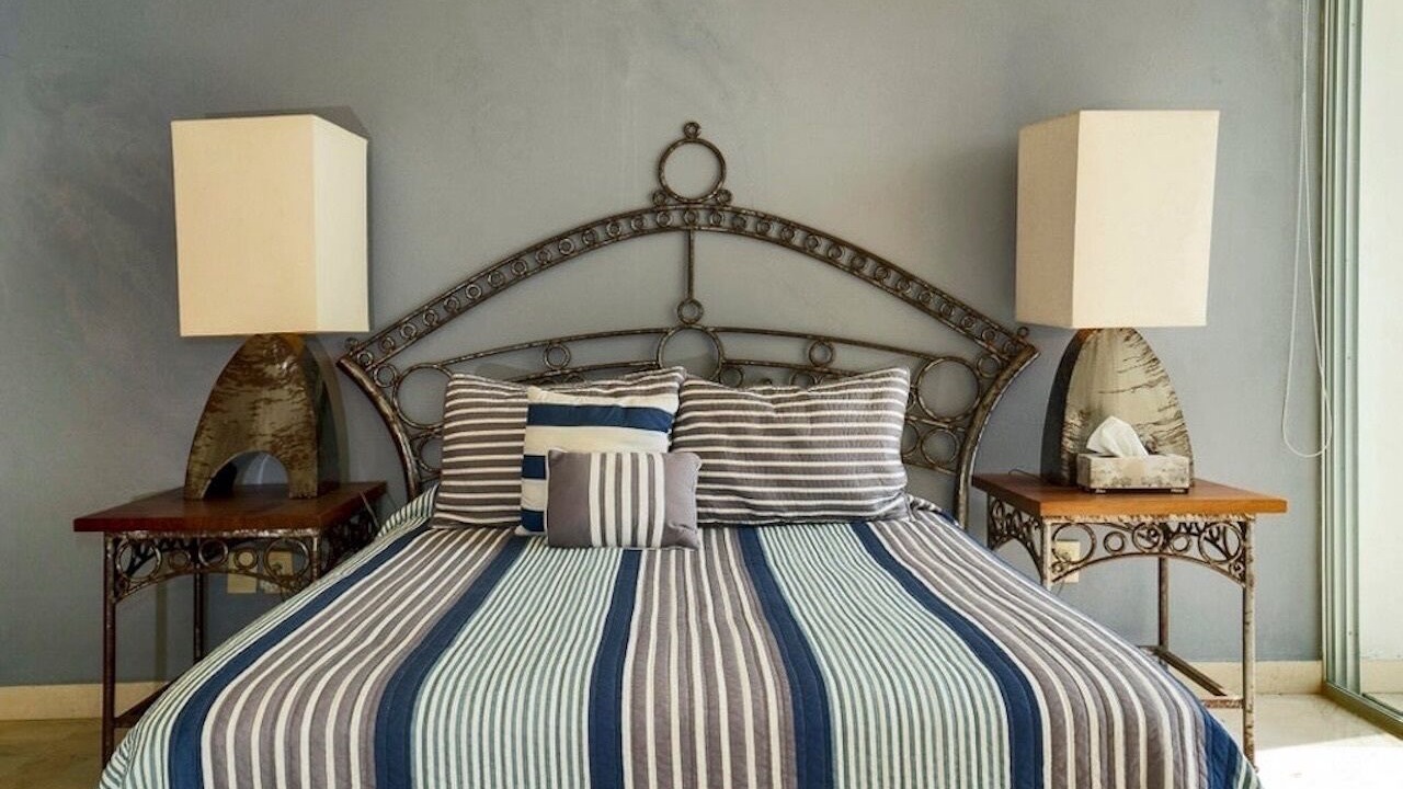 Photo of Bedroom in South Shore Hotel Area