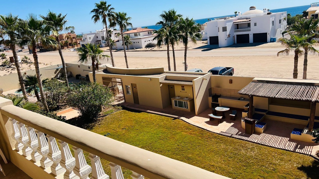 Photo of Patio Balcony in Las Conchas