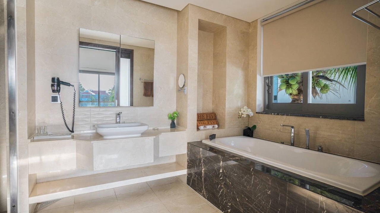 Photo of Bathroom in Ngu Hanh Son