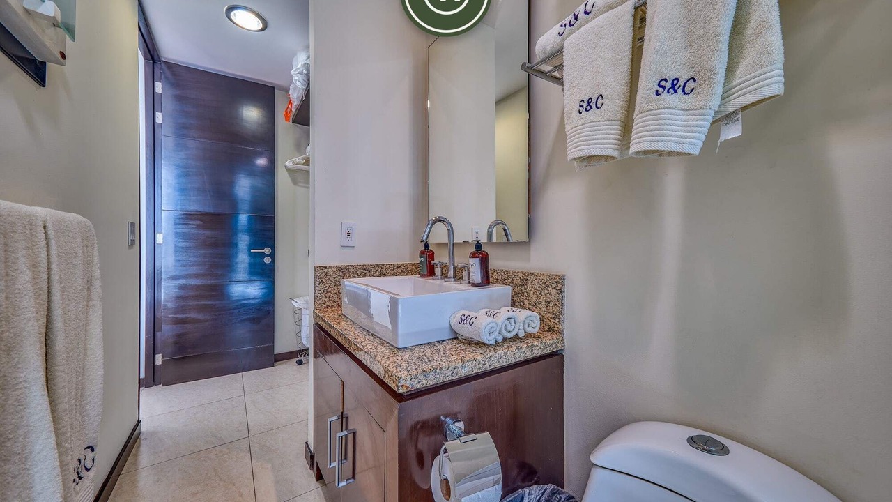 Photo of Bathroom in North Hotel Zone