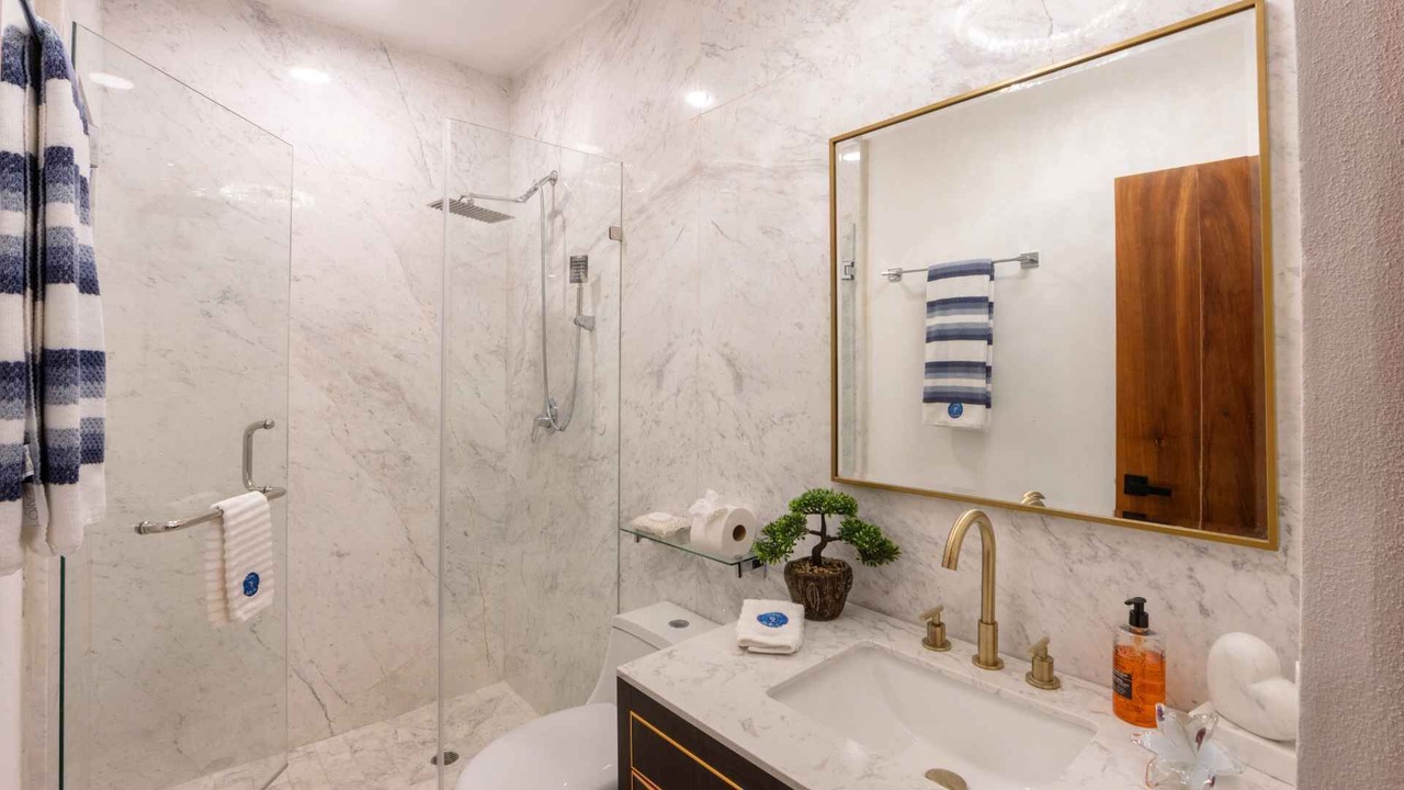 Photo of Bathroom in South Shore Hotel Area
