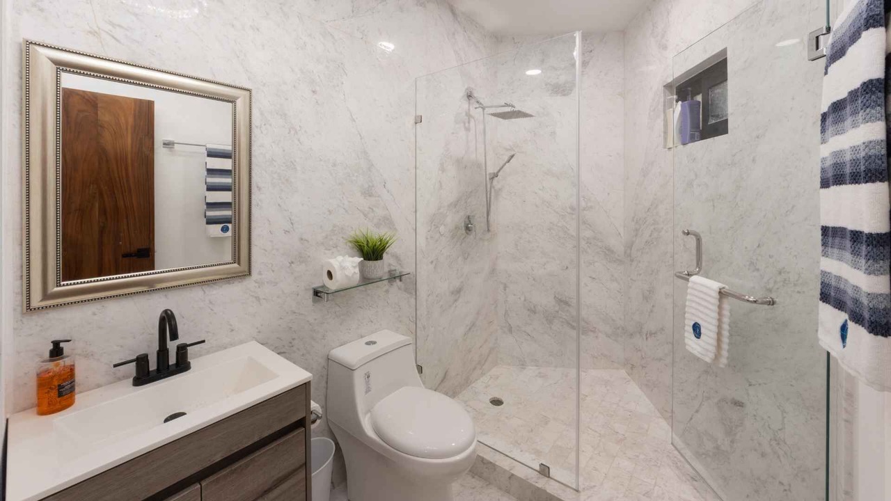Photo of Bathroom in South Shore Hotel Area
