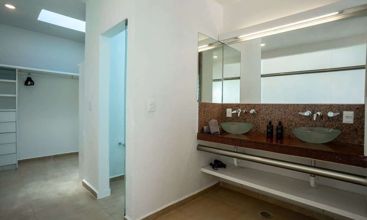 Photo of Bathroom in Punta Cancun