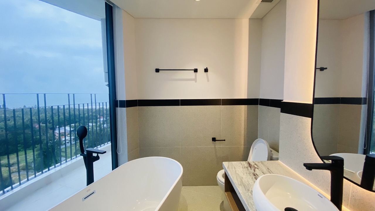 Photo of Bathroom in Cam An