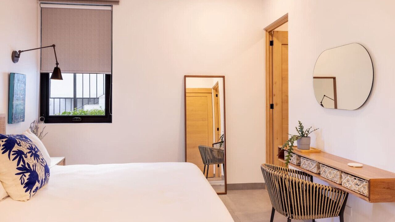 Photo of Bedroom in Cerritos