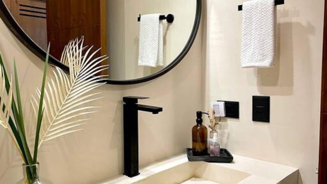 Photo of Bathroom in Zama
