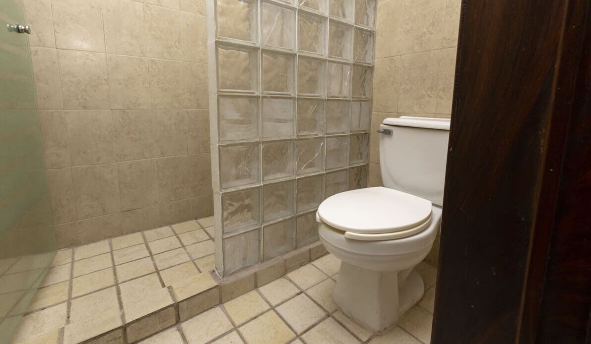 Photo of Bathroom in Isla Iguana