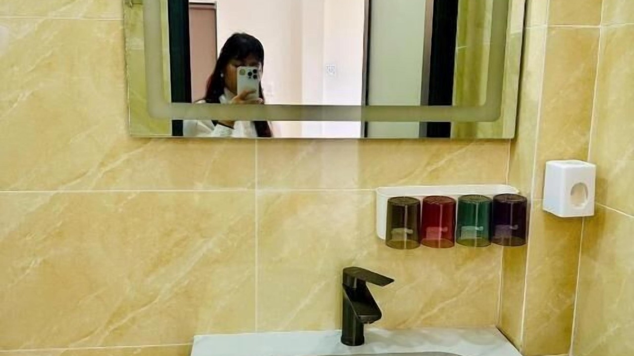 Photo of Bathroom in Ong Lang