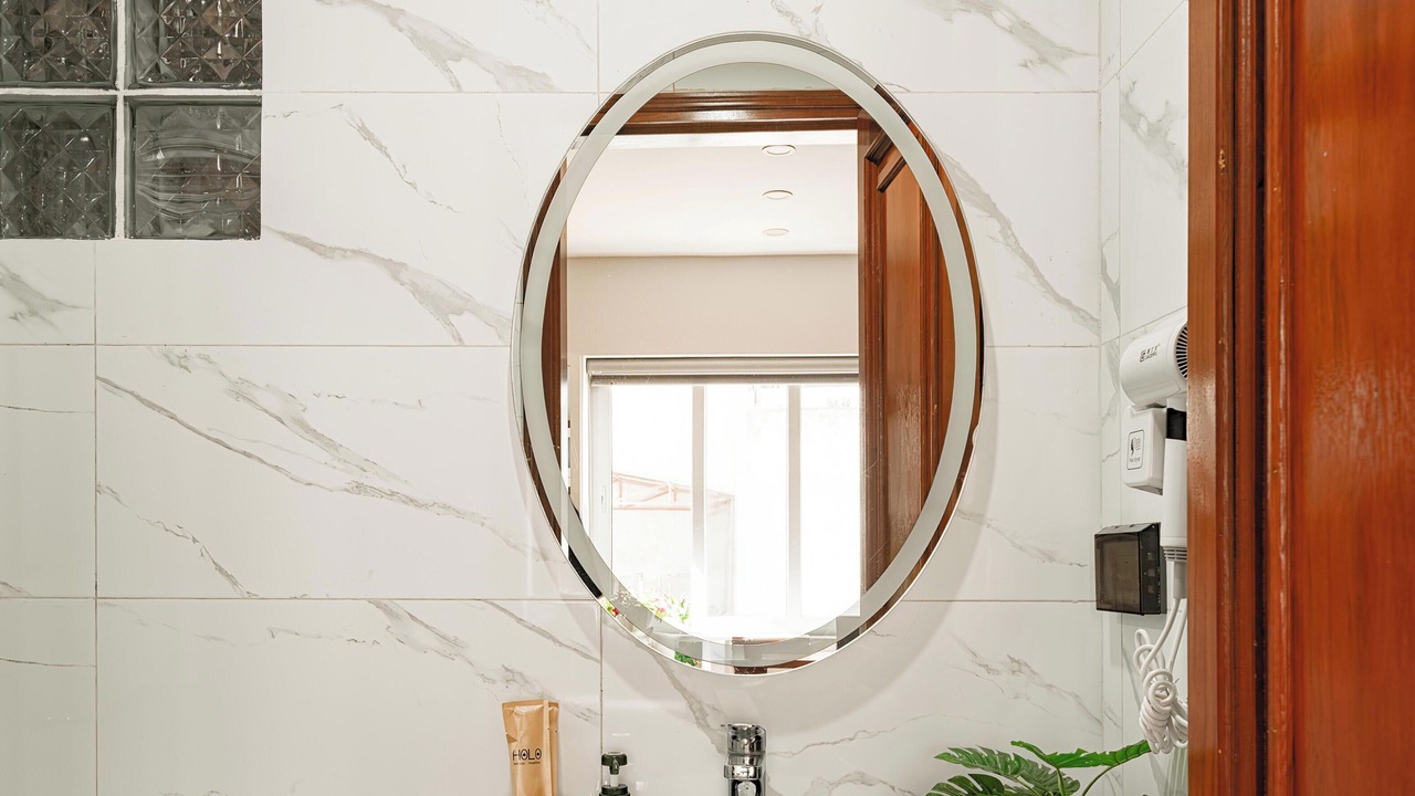 Photo of Bathroom in Bui Thi Xuan