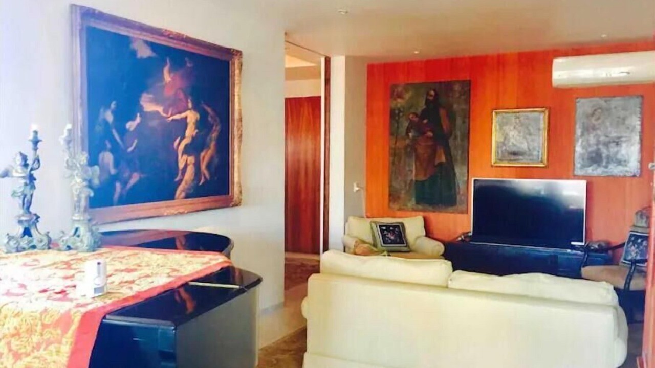 Photo of Livingroom in Proyecto escola