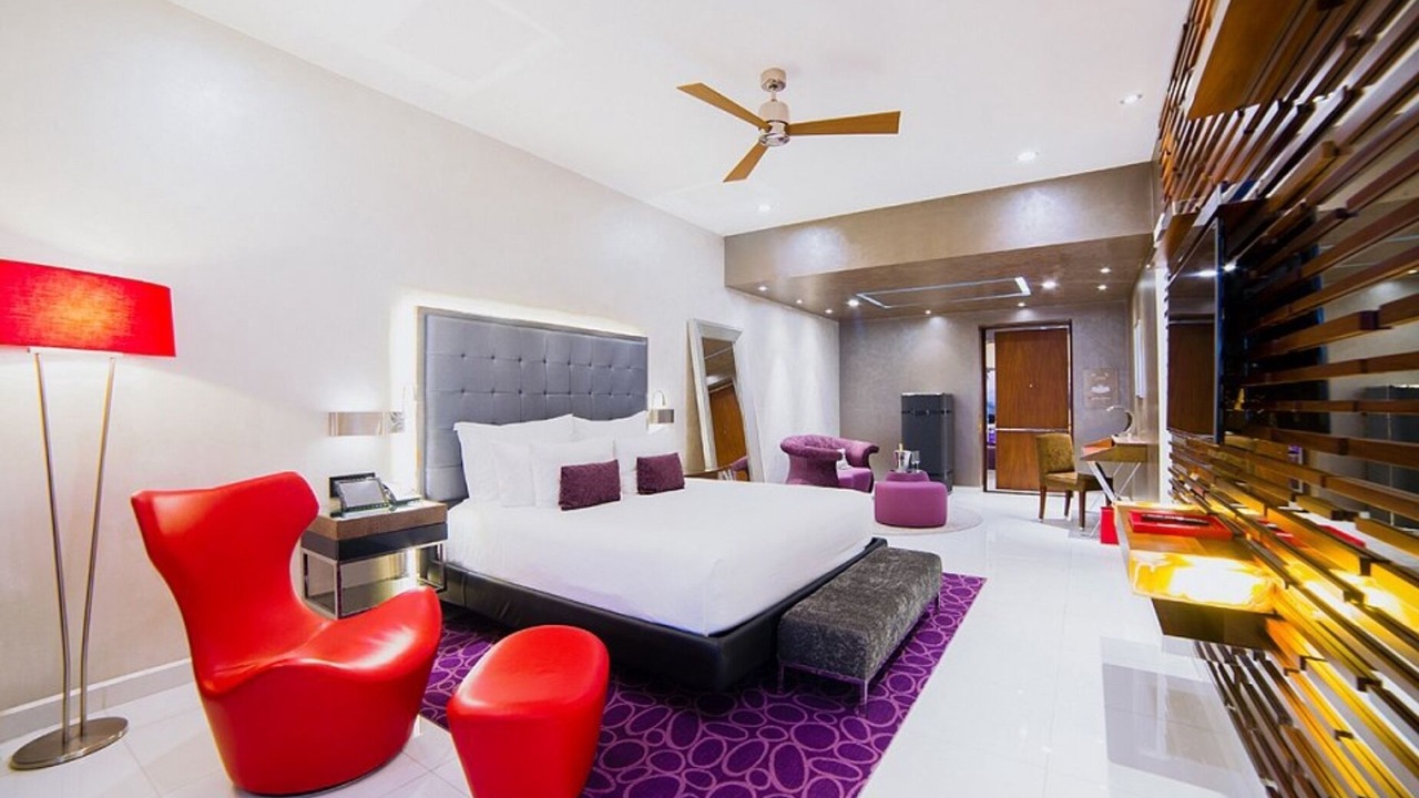 Photo of Bedroom in South Shore Hotel Area