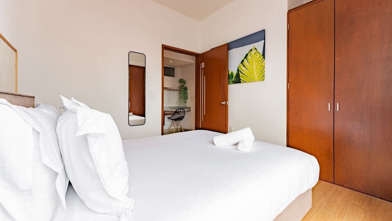 Photo of Bedroom in Anahuac