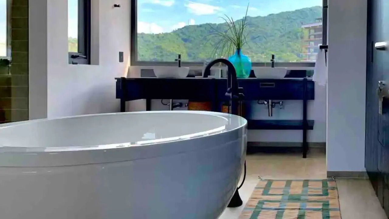 Photo of Bathroom in Alta Vista