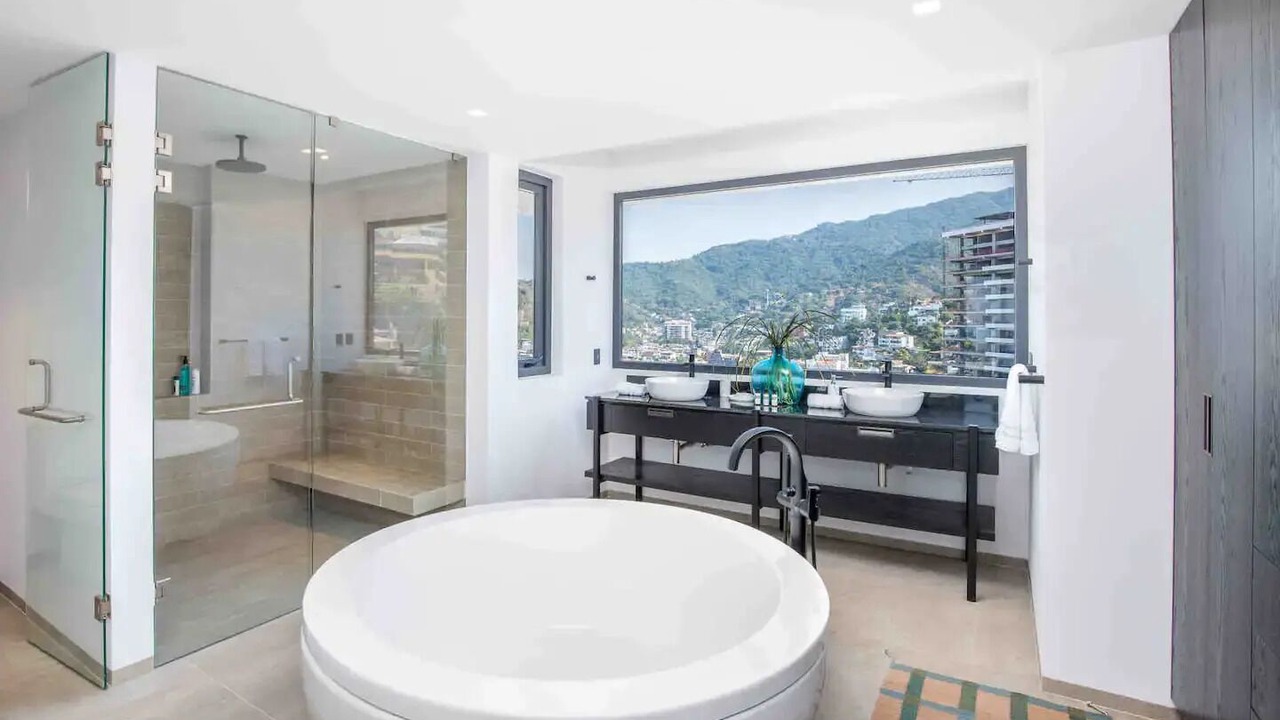 Photo of Bathroom in Alta Vista