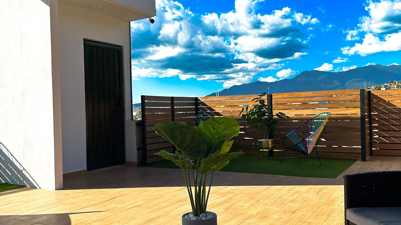 Photo of Patio Balcony in San Agustin de las Juntas