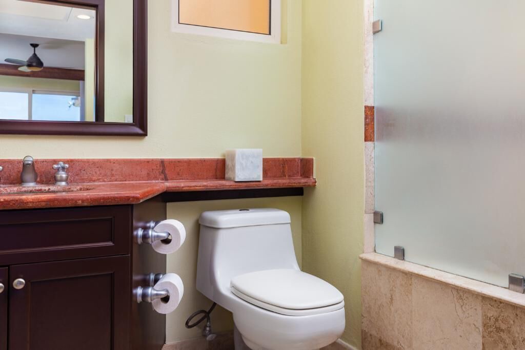 Photo of Bathroom in Flamingos
