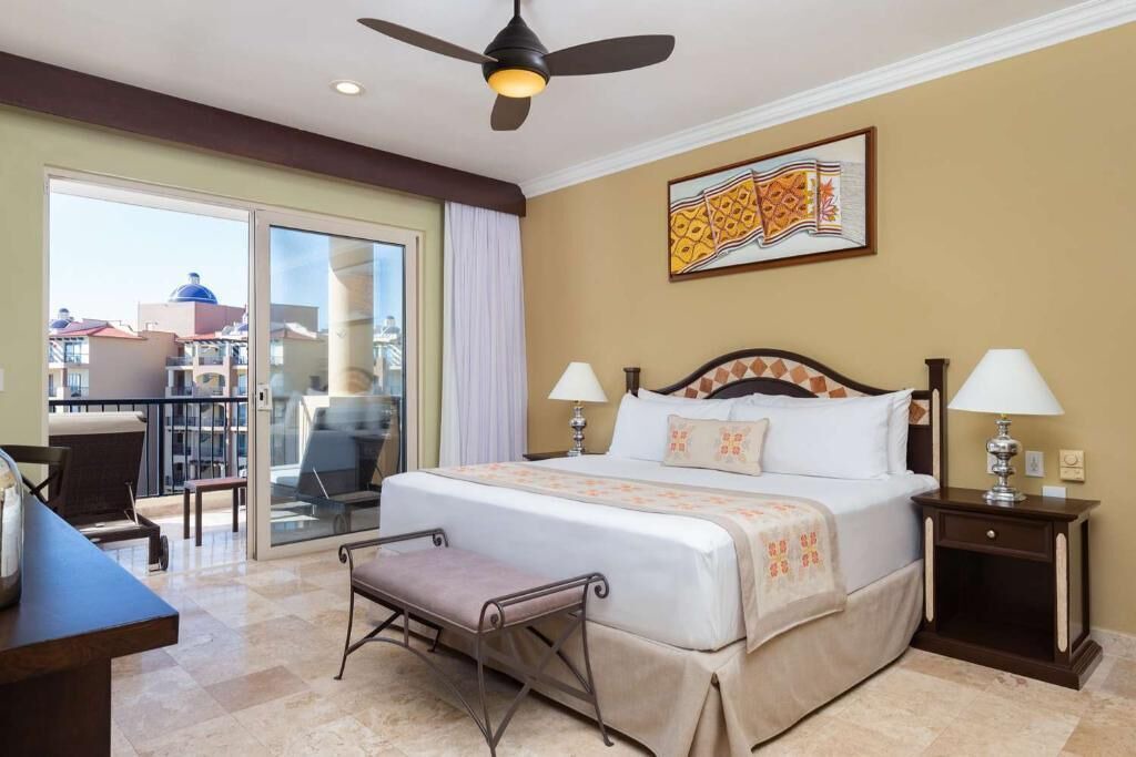 Photo of Bedroom in Flamingos