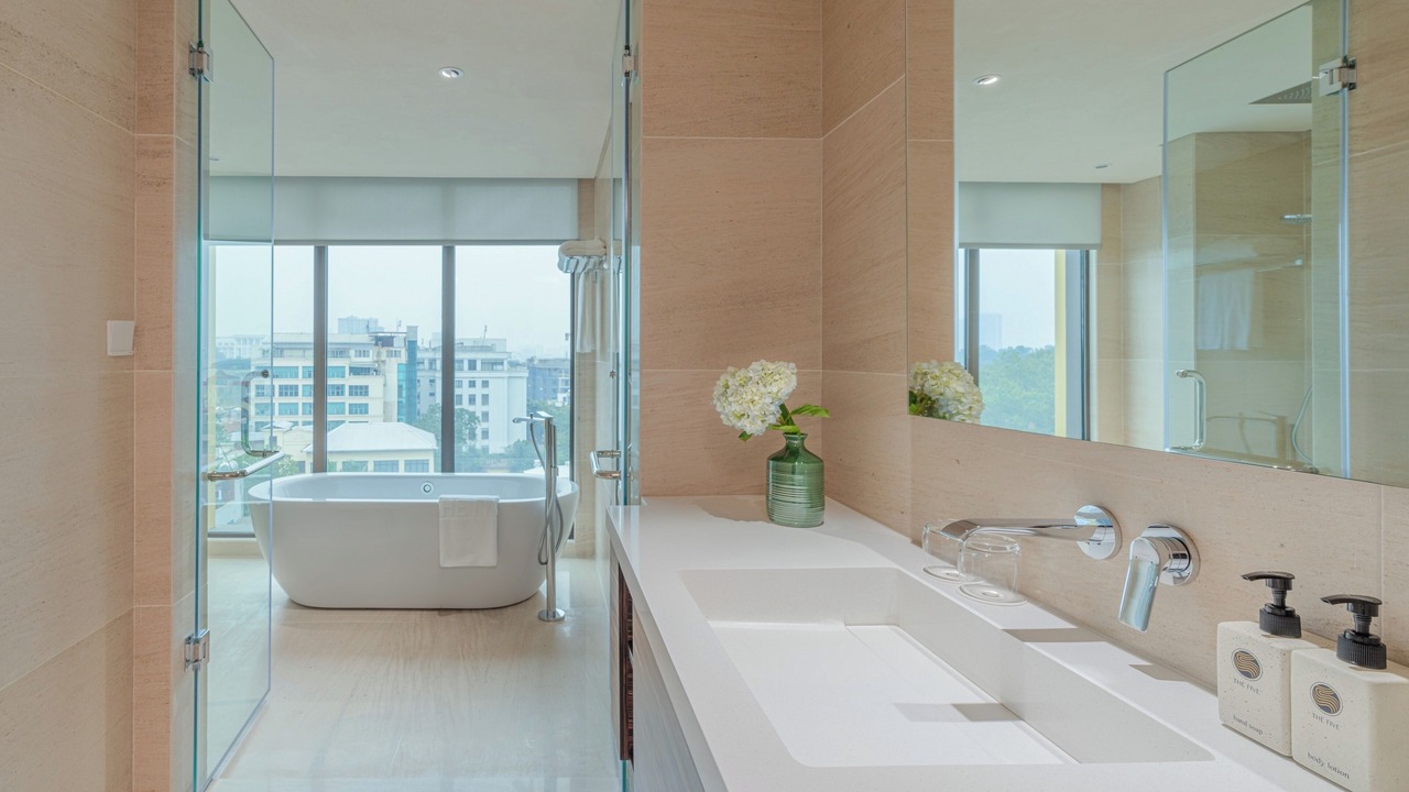 Photo of Bathroom in Ba Dinh