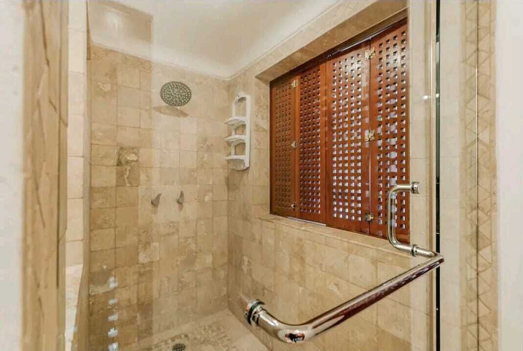 Photo of Bathroom in Zona Hotelera