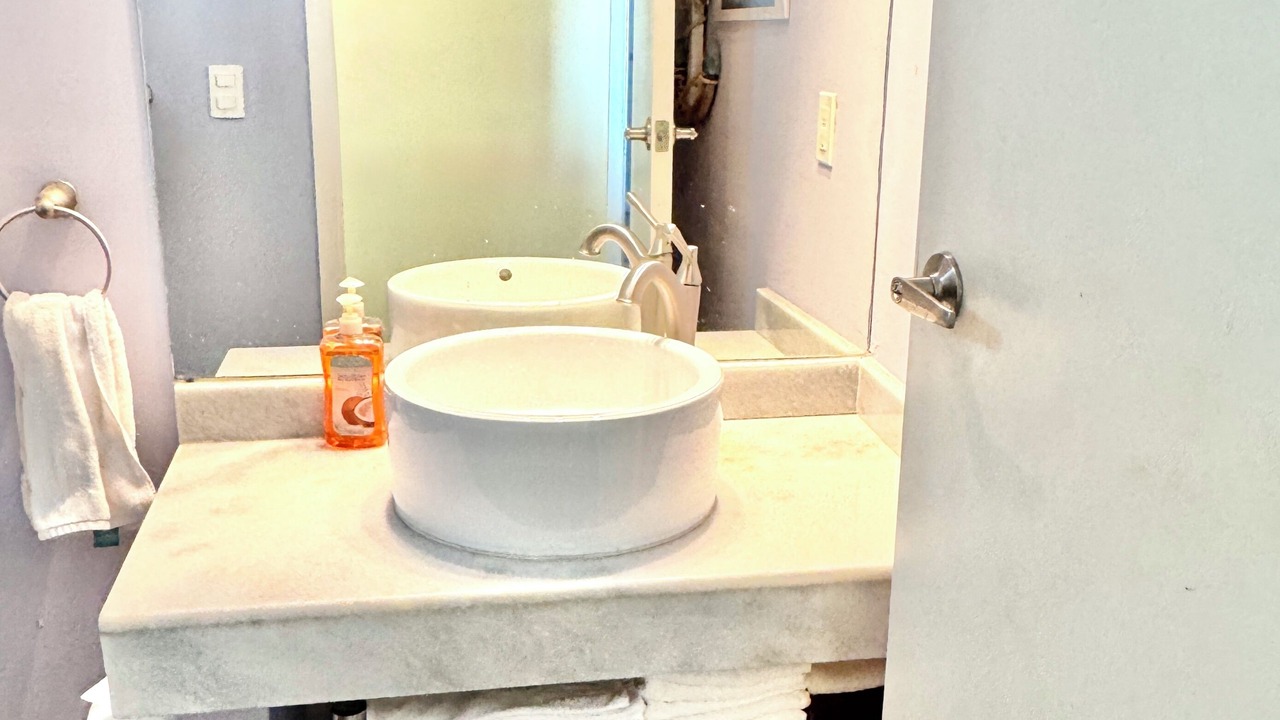 Photo of Bathroom in Flamingos