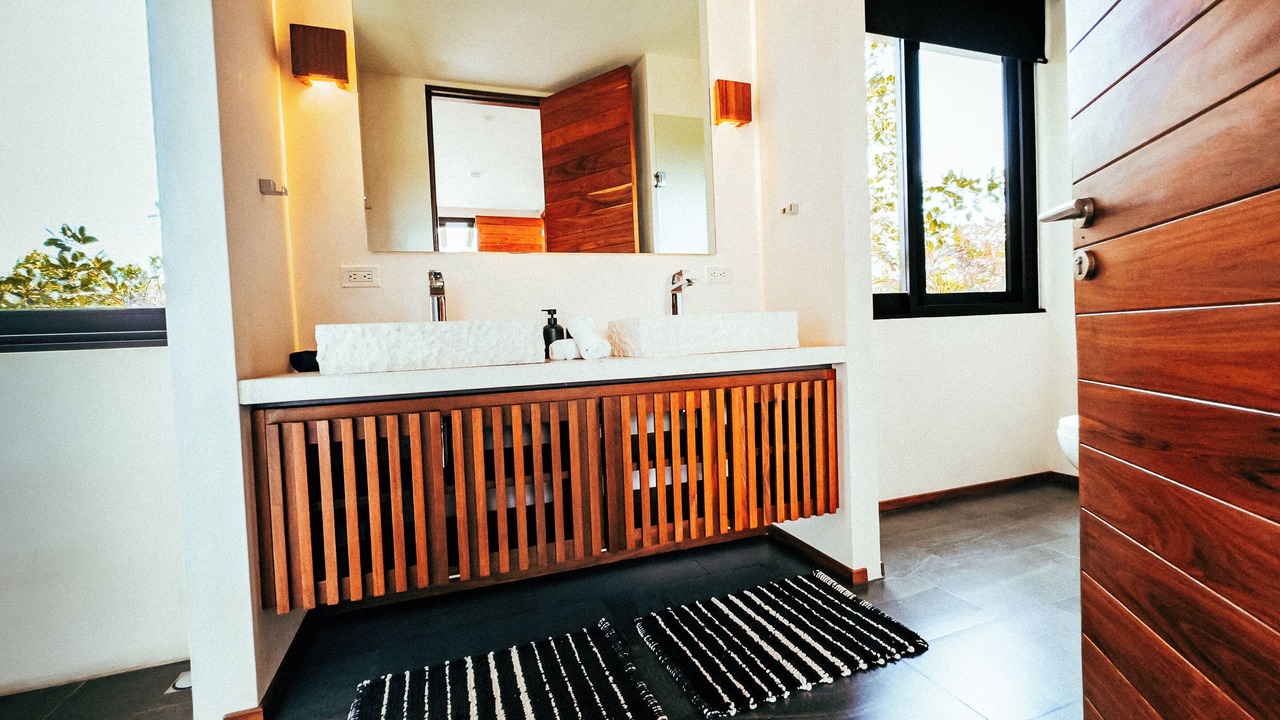 Photo of Bathroom in Zama